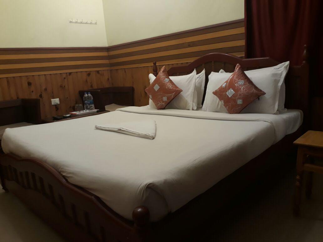 Yogi Residency Hotel Kodaikanal Buitenkant foto